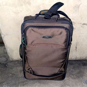 Briggs & Riley Carry On Suitcase